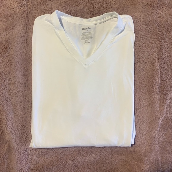 💛 Bench White XL T-Shirt - Picture 8 of 8